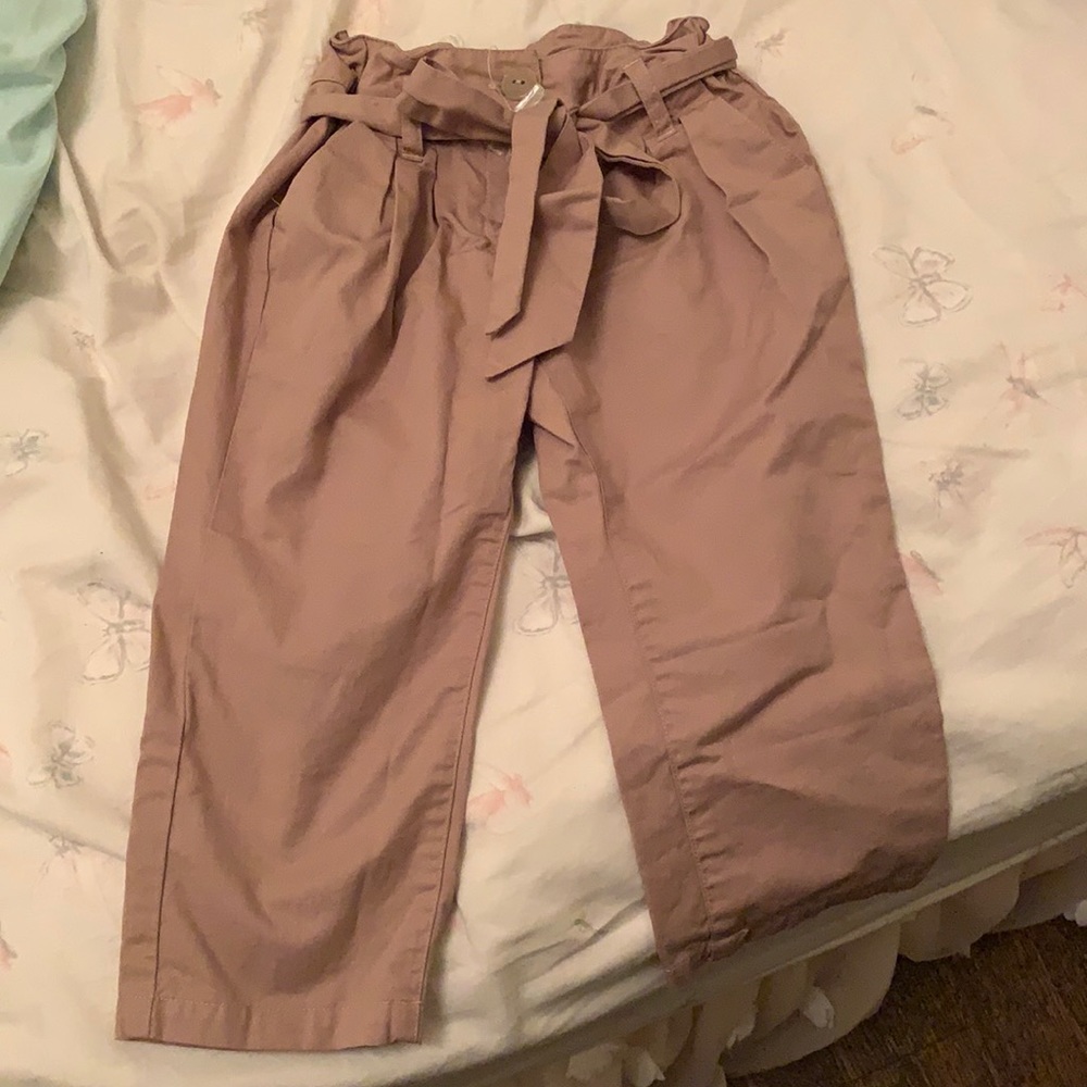 Super stylish girl’s pants!